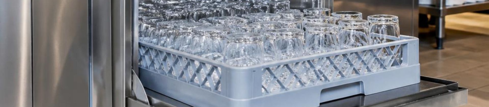 Glasswasher, dishwasher or potwasher which does your kitchen need (1) Glasswasher, dishwasher or potwasher: which does your kitchen need?
